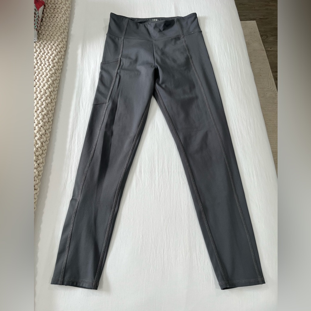 Abercrombie Kids Gray Activewear legging